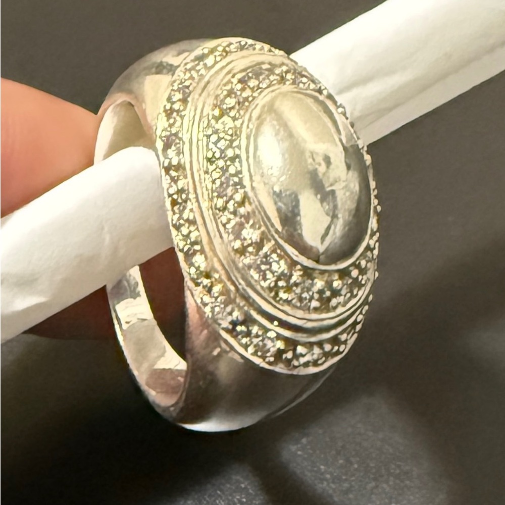 Elegant Silver Women's Ring